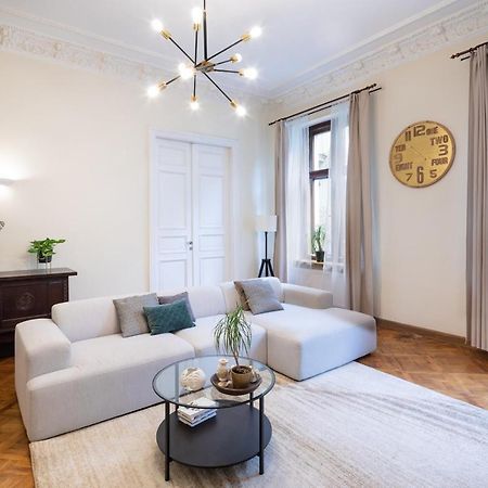 Old Riga Modern And Spacious 2 Bedroom Apartment Buitenkant foto