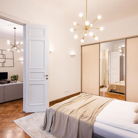 Old Riga Modern And Spacious 2 Bedroom Apartment Buitenkant foto