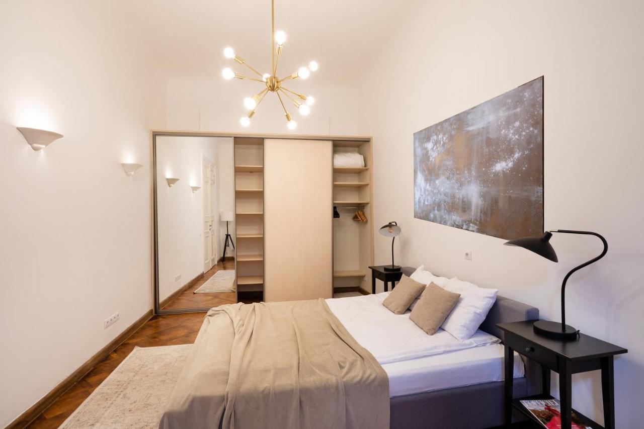 Old Riga Modern And Spacious 2 Bedroom Apartment Buitenkant foto