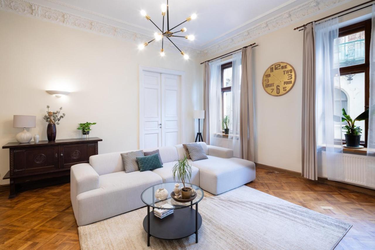 Old Riga Modern And Spacious 2 Bedroom Apartment Buitenkant foto