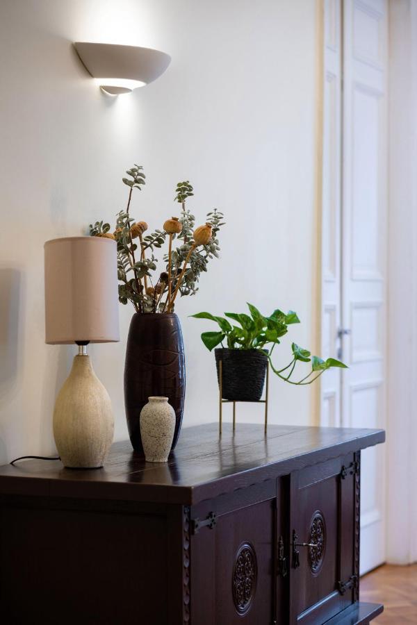 Old Riga Modern And Spacious 2 Bedroom Apartment Buitenkant foto