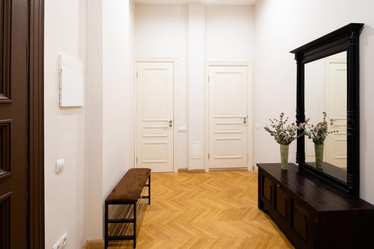 Old Riga Modern And Spacious 2 Bedroom Apartment Buitenkant foto