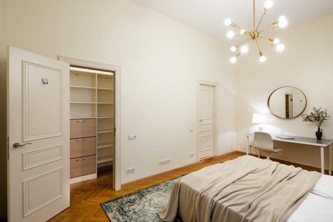 Old Riga Modern And Spacious 2 Bedroom Apartment Buitenkant foto